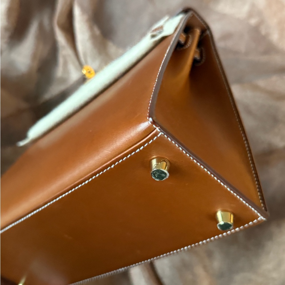 HERMÈS Barénia Fauve Kelly 25 Sellier GHW - Picture 8 of 17